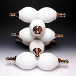 Kreisel II  (2015) </br>  Porcelain, Glaze, Platinum Luster