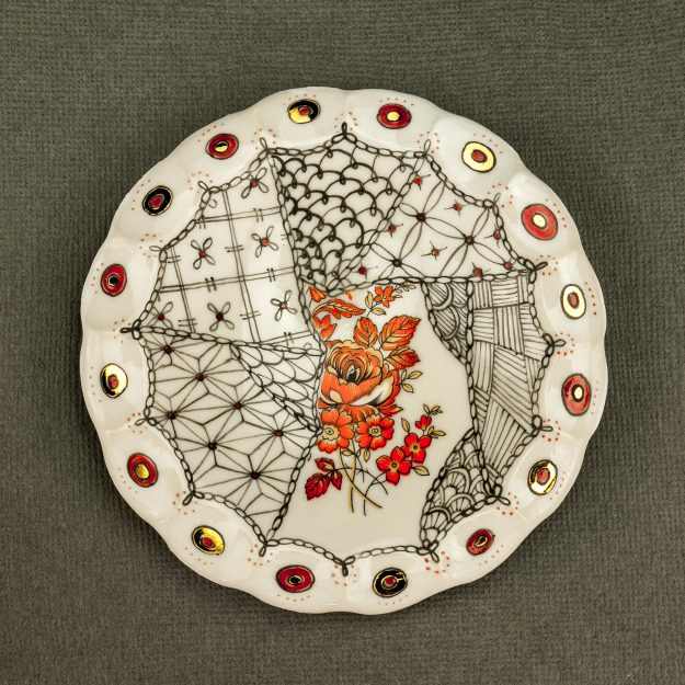 melanie-sherman-abel-contemporary-gilded-ringdish-01-01