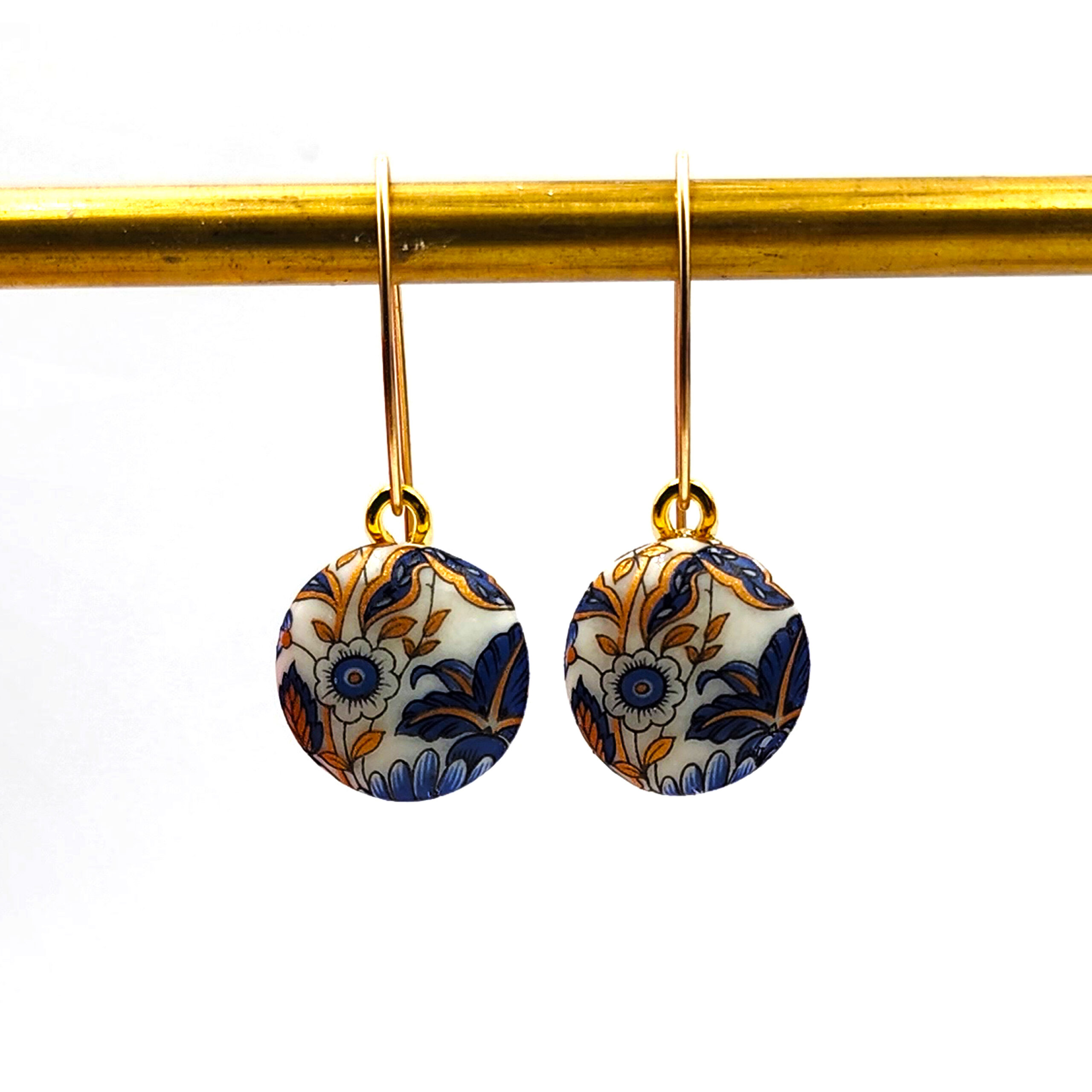 Dangles_blue-gold_01-03