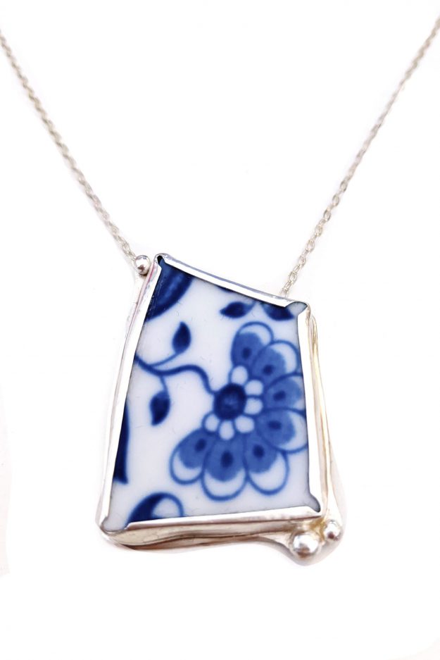 Omis-Porzellan-Zwiebelmuster-Hutschenreuter-01-01