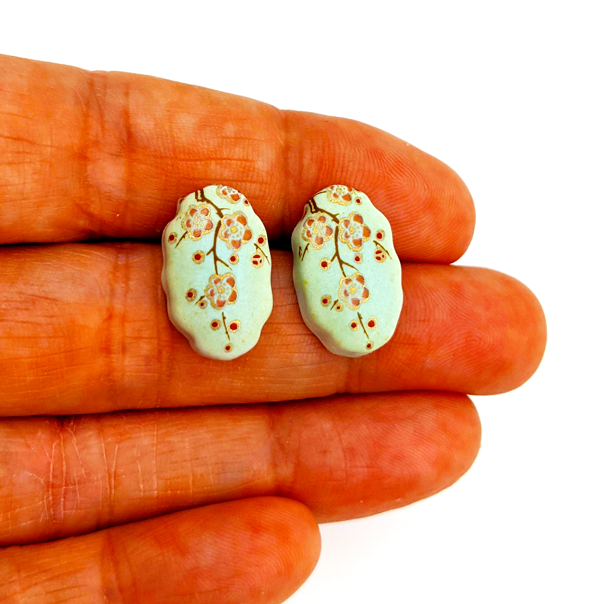 Studs-porcelain-vintage-japanese-flower-cherryblossom-blue-Melanie-Sherman-01-02