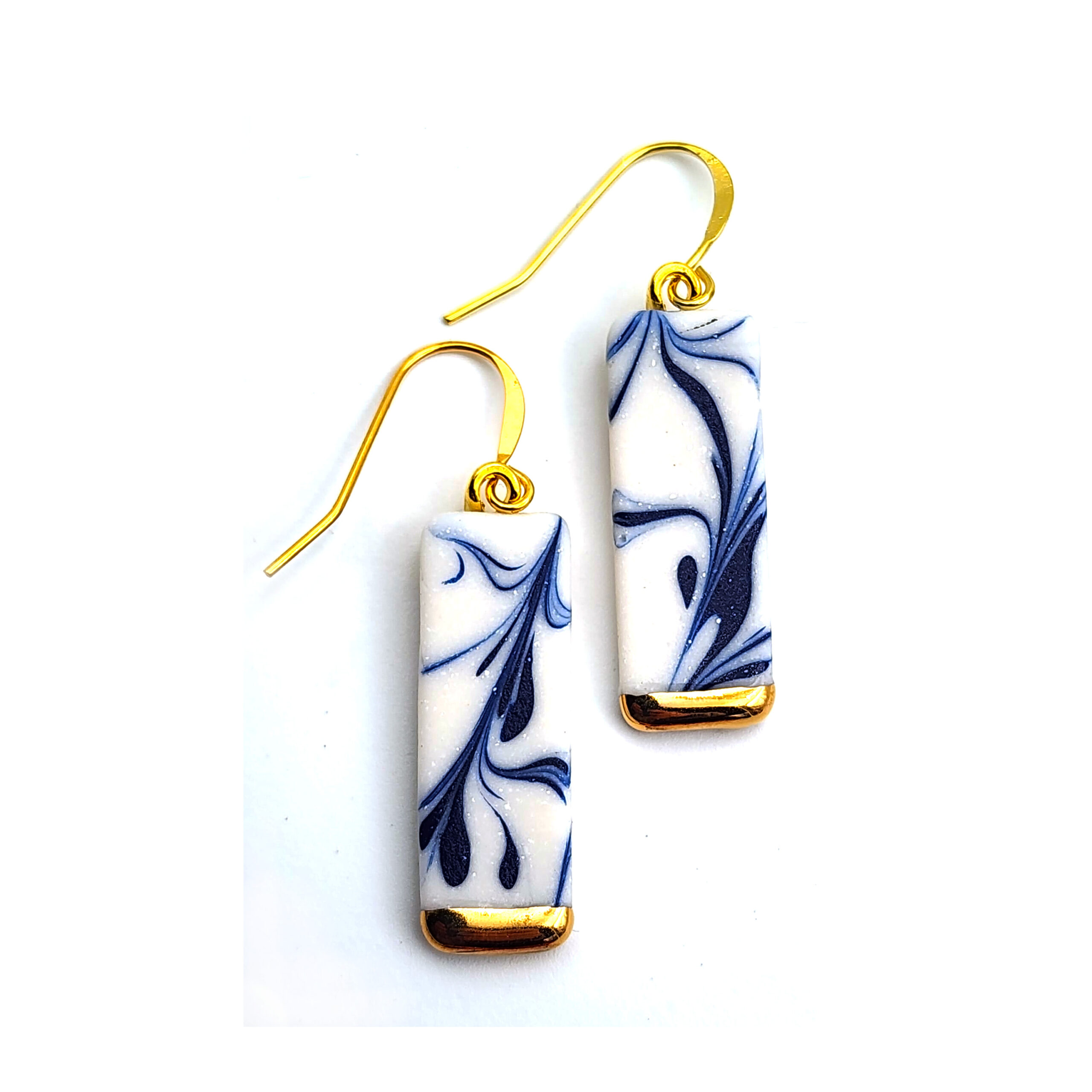 Dangles_Blue&White_01-01