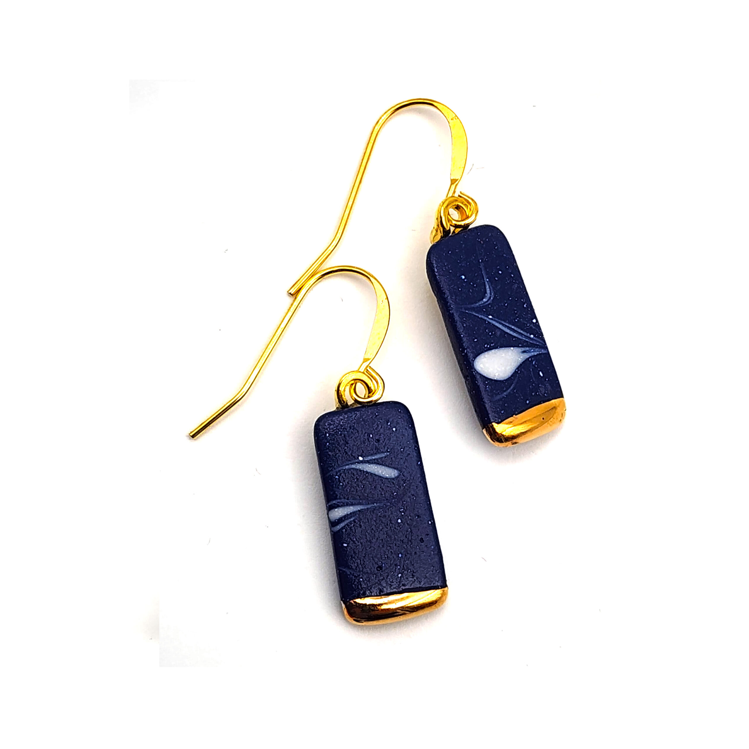 Dangles_Blue&White_07-01